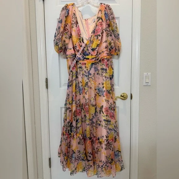 Mac Duggal 68247 Floral Chiffon Puff Sleeve Tiered Hem Dress Size 22 NWT